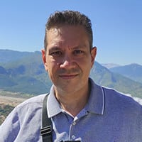 Γιώργος Ψαθάς